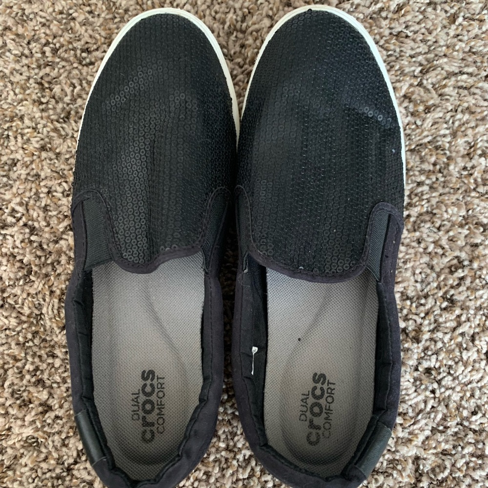 Sequence Black Slip-On Crocs